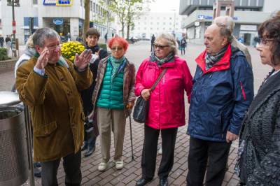 Begehung der Innenstadt mit Sehbehinderten 25.10.2014 - 